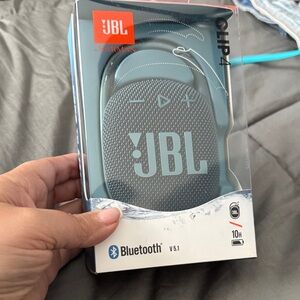 JBL Clip 4 Bluetooth Speaker - Teal